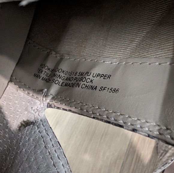 Steve Madden Booties - Picture 4 of 5